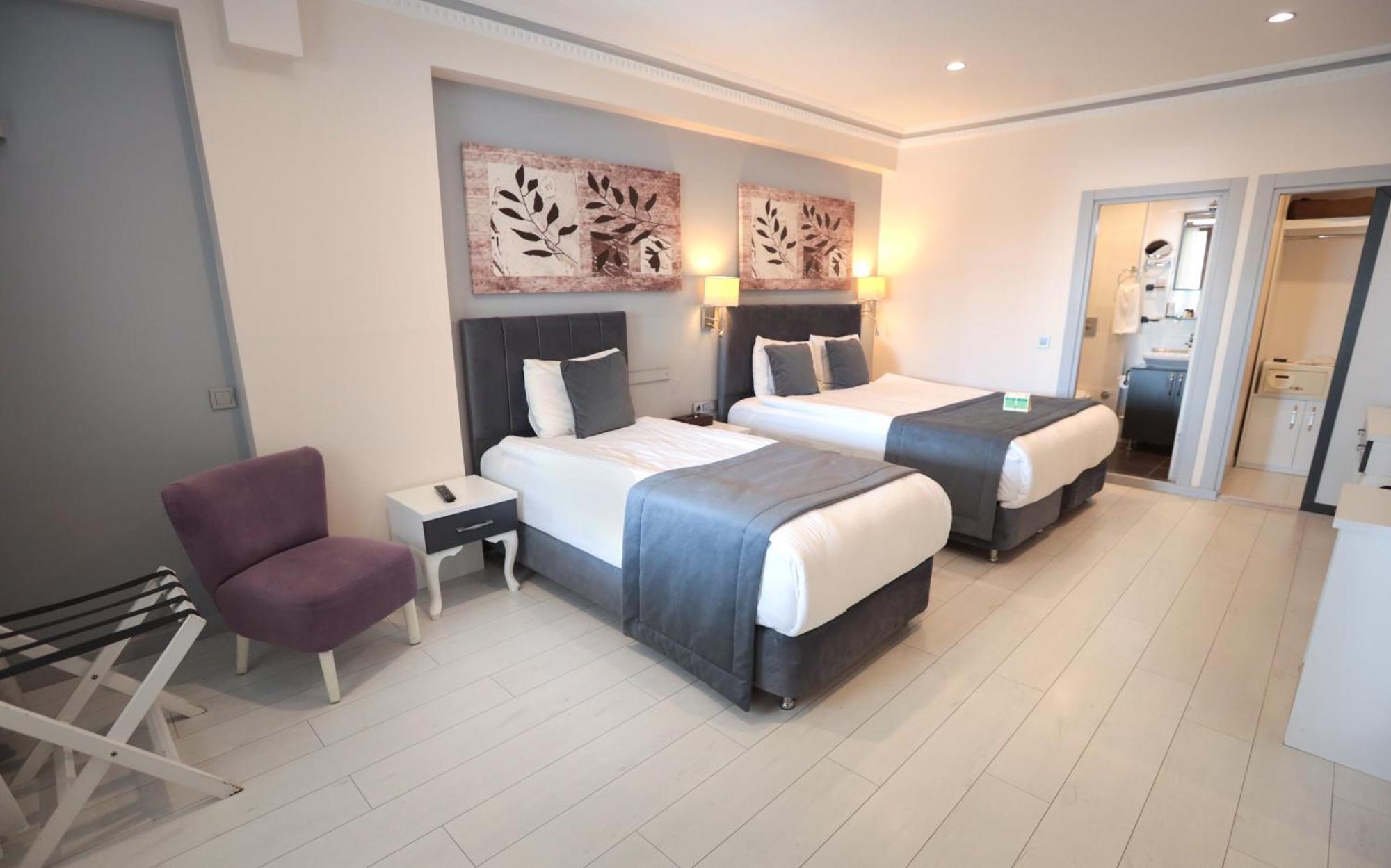 Otel Skalion &